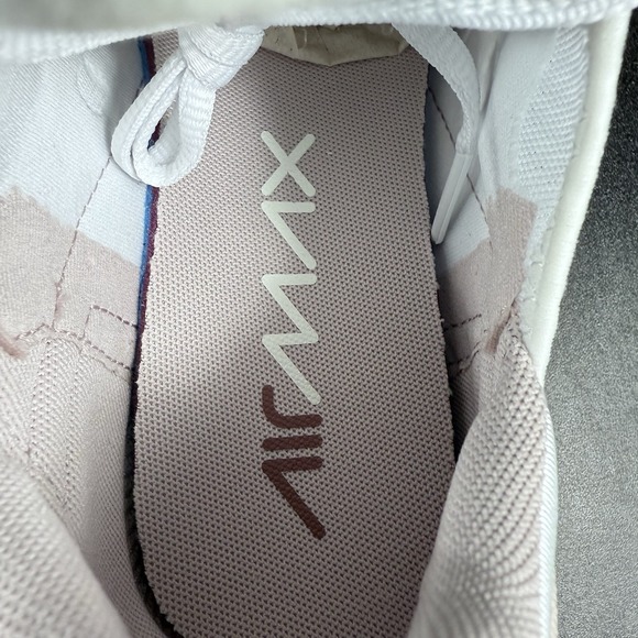 Nike Air Max 270 Athletic Shoes White Platinum Violet Women AH6789-120 Size 10.5 - Picture 12 of 15